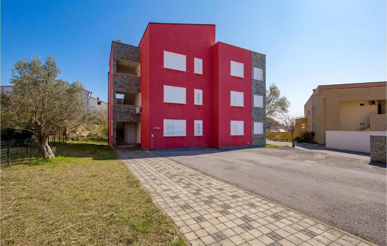 Stunning Apartment In Palit With Kitchen Croatia